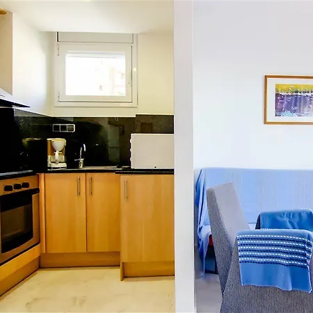 S'abanell Seaside & Pool Apartment *