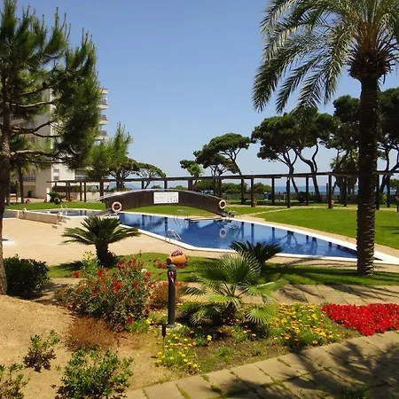 Appartement Beachfront With Pool And Garden S Abanell *