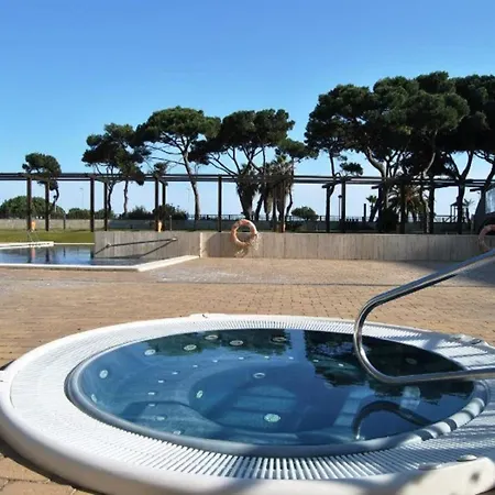 Appartement Beachfront With Pool And Garden S Abanell *