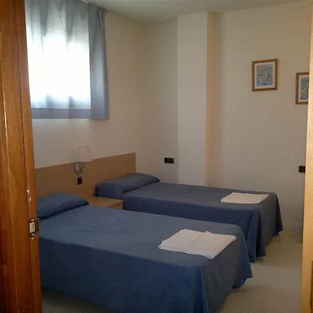 Beachfront With Pool And Garden S Abanell Appartement *